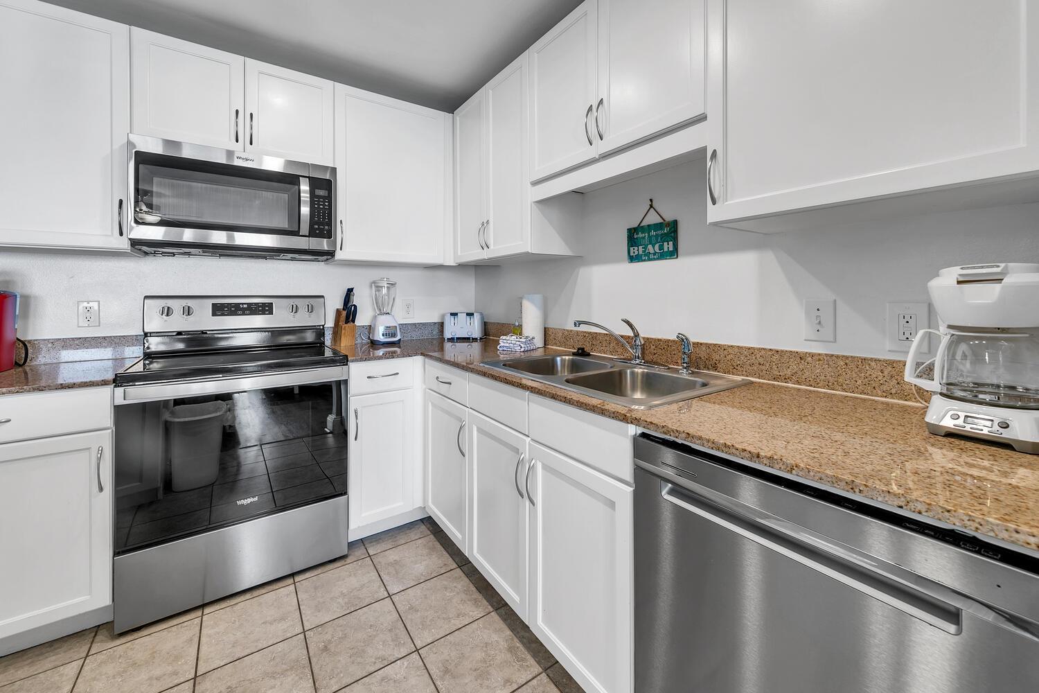 Laketown Wharf 827 - Life's A By Emerald Coast Retreats Panama City Beach
