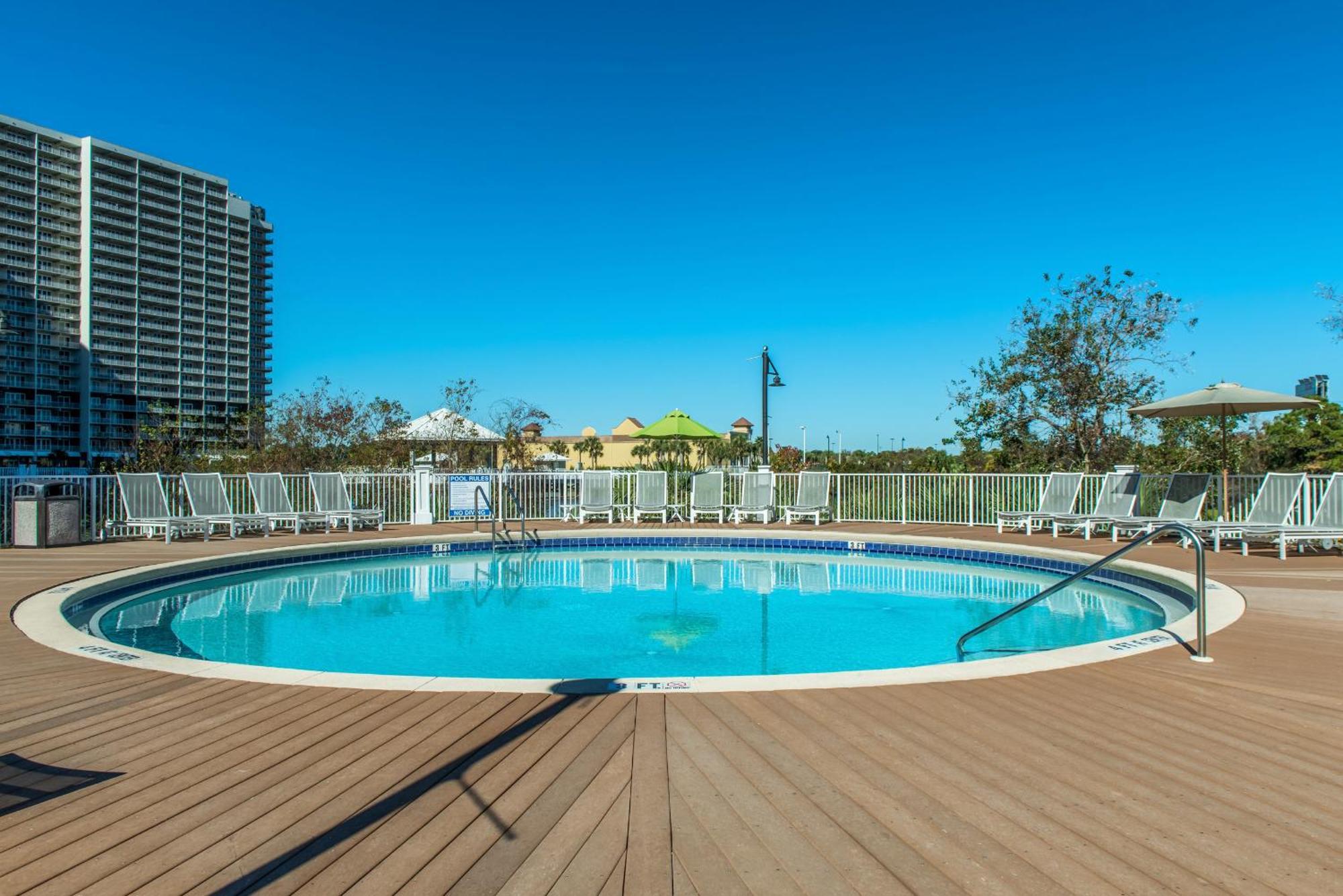 Laketown Wharf 827 - Life's A By Emerald Coast Retreats Holiday home Panama City Beach